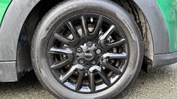 2022 (22) MINI HATCHBACK 1.5 Cooper Classic 3dr Auto 3546408