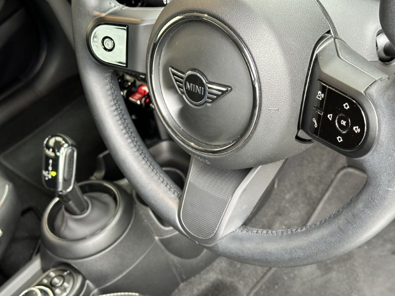 2022 (22) MINI HATCHBACK 1.5 Cooper Classic 3dr Auto 3544572