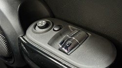 2022 (22) MINI HATCHBACK 1.5 Cooper Classic 3dr Auto 3544568