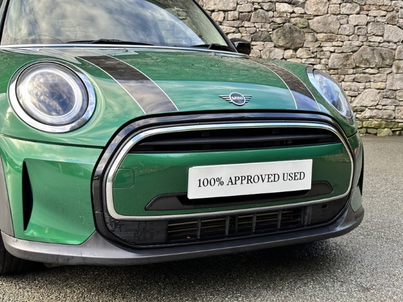 2022 (22) MINI HATCHBACK 1.5 Cooper Classic 3dr Auto 3546400