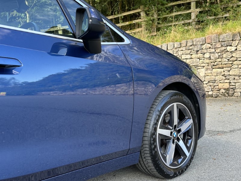 2022 (22) BMW 2 SERIES 220i MHT Luxury Active Tourer  3542511