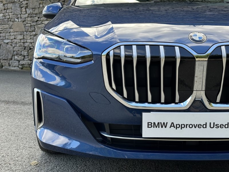 2022 (22) BMW 2 SERIES 220i MHT Luxury Active Tourer  3542500