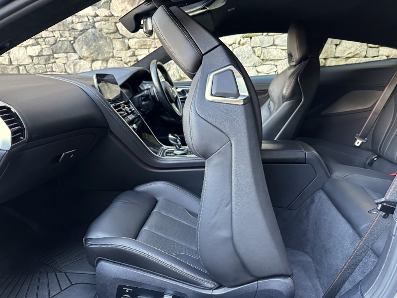 2021 (21) BMW 8 SERIES 840d xDrive MHT M Sport 2dr Auto 3543525