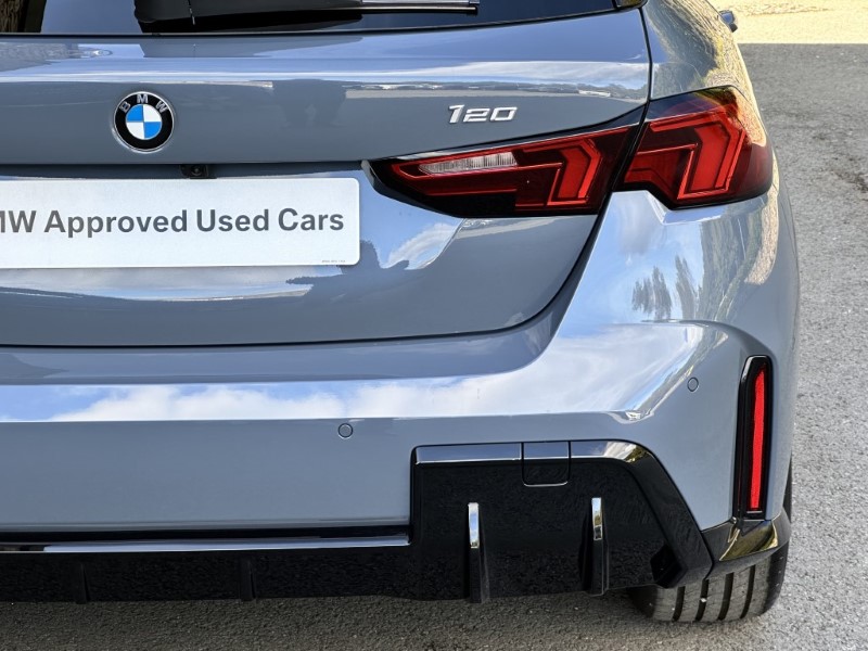 2024 (74) BMW 1 SERIES 120 M Sport 5dr  3561916