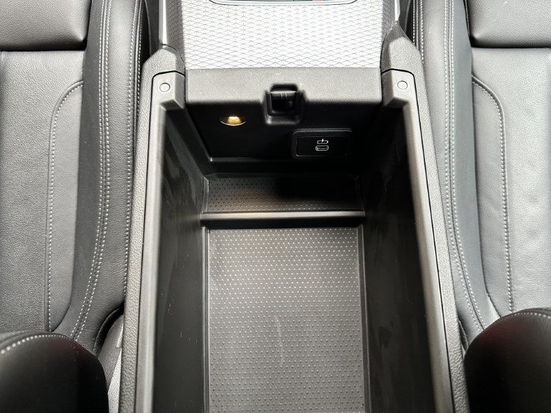 2024 (24) BMW 3 SERIES 320i M Sport 4dr Saloon 3603868