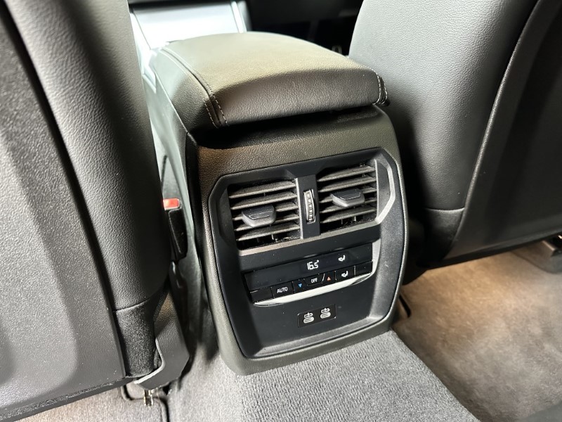 2024 (24) BMW 3 SERIES 320i M Sport 4dr Saloon 3603856