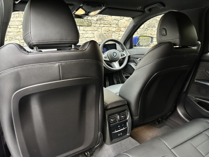 2024 (24) BMW 3 SERIES 320i M Sport 4dr Saloon 3603857