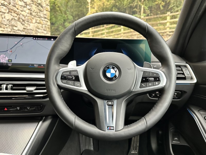 2024 (24) BMW 3 SERIES 320i M Sport 4dr Saloon 3603870