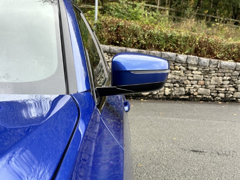 2024 (24) BMW 3 SERIES 320i M Sport 4dr Saloon 3603854