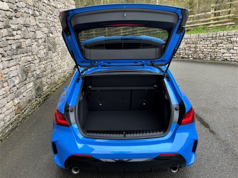 2021 (71) BMW 1 SERIES 118d M Sport 5dr 3627836