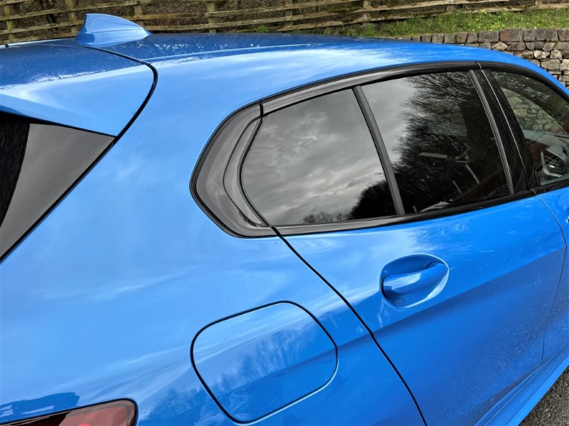 2021 (71) BMW 1 SERIES 118d M Sport 5dr 3627889