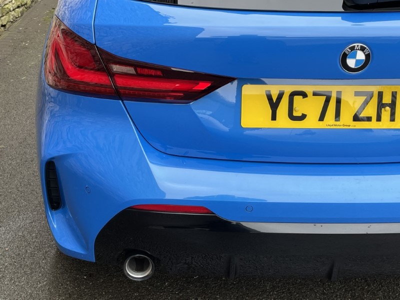 2021 (71) BMW 1 SERIES 118d M Sport 5dr 3627832
