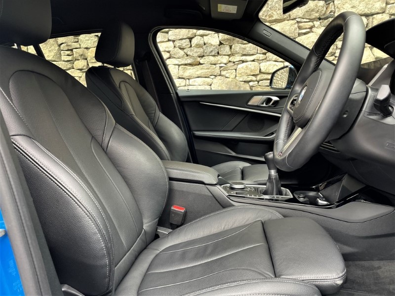 2021 (71) BMW 1 SERIES 118d M Sport 5dr 3627837