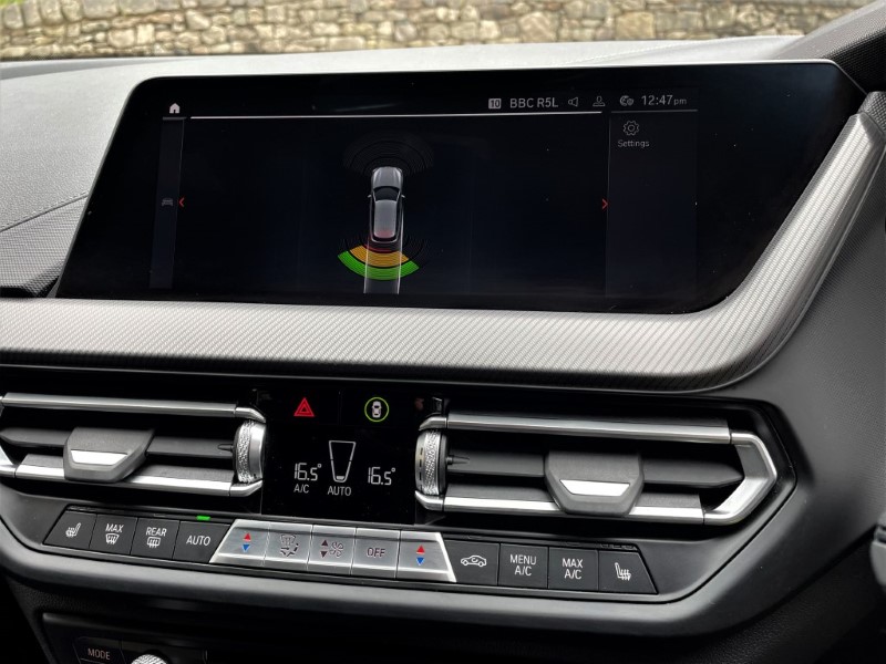 2021 (71) BMW 1 SERIES 118d M Sport 5dr 3627877