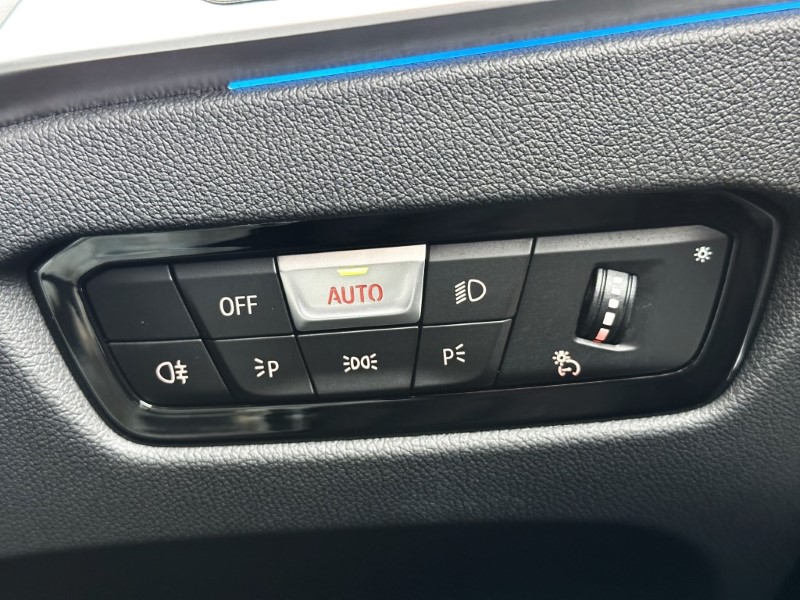 2022 (72) BMW 3 SERIES 330e xDrive M Sport 5dr Touring  3631134