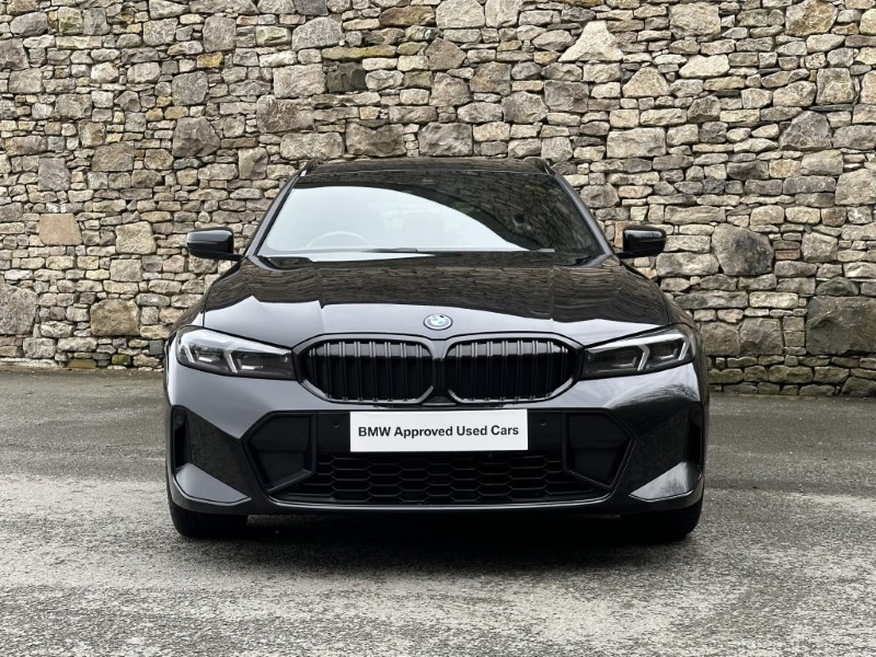 2022 (72) BMW 3 SERIES 330e xDrive M Sport 5dr Touring  3631115