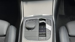 2022 (72) BMW 3 SERIES 330e xDrive M Sport 5dr Touring 3631068