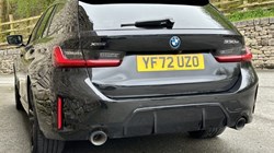 2022 (72) BMW 3 SERIES 330e xDrive M Sport 5dr Touring 3631055