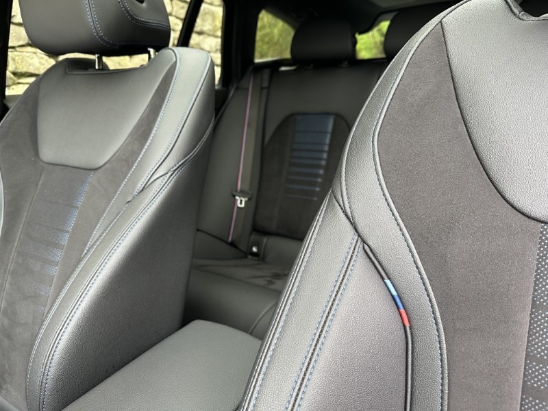 2022 (72) BMW 3 SERIES 330e xDrive M Sport 5dr Touring  3631091