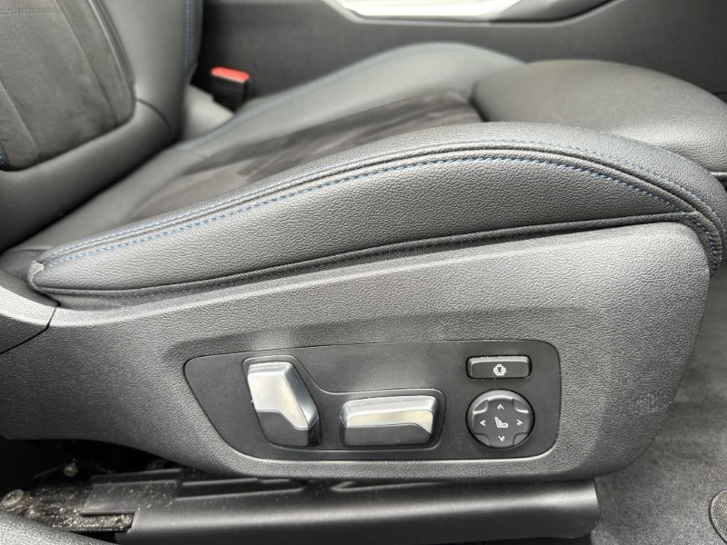 2022 (72) BMW 3 SERIES 330e xDrive M Sport 5dr Touring  3631062