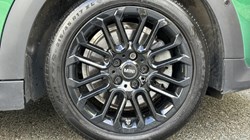 2024 (74) MINI COOPER 2.0 S Exclusive 3dr Auto 4705604