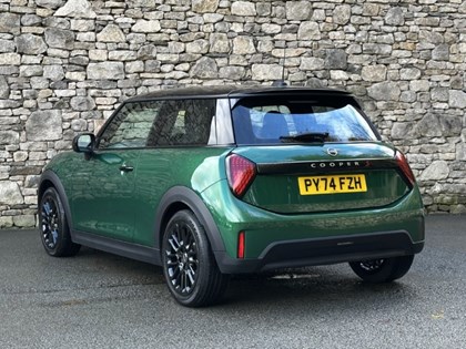 2024 (74) MINI COOPER 2.0 S Exclusive 3dr Auto
