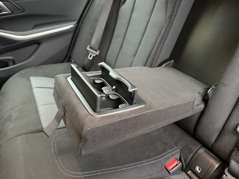 2025 (74) BMW 3 SERIES 330e 22.3 kWh M Sport Saloon  3802590