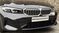 2025 (74) BMW 3 SERIES 330e 22.3 kWh M Sport Saloon 3802614