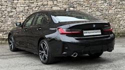 2025 (74) BMW 3 SERIES 330e 22.3 kWh M Sport Saloon 3802583