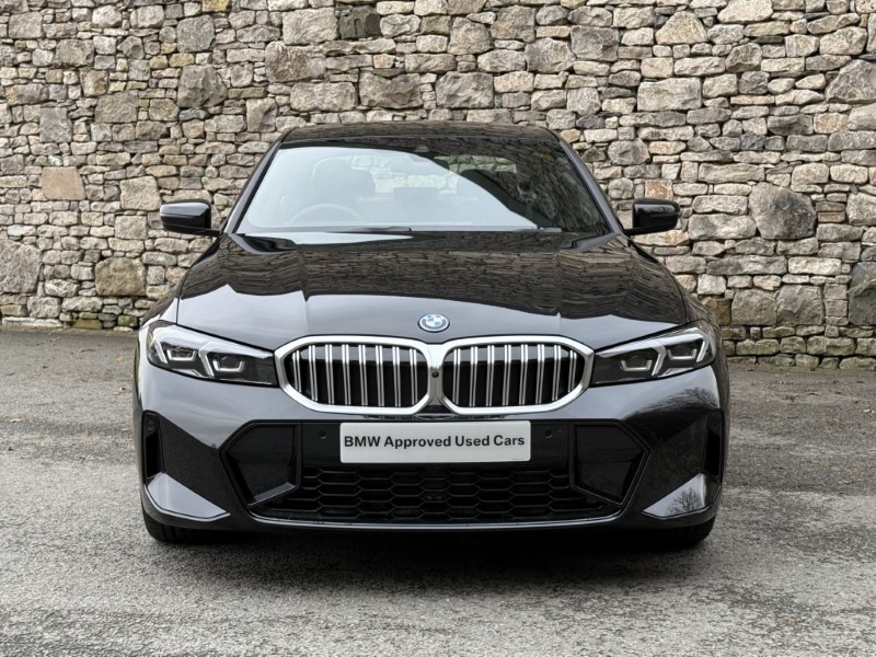 2025 (74) BMW 3 SERIES 330e 22.3 kWh M Sport Saloon  3802612