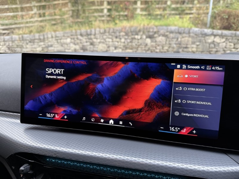 2025 (74) BMW 3 SERIES 330e 22.3 kWh M Sport Saloon  3802596