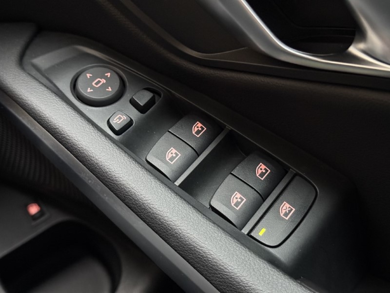 2025 (74) BMW 3 SERIES 330e 22.3 kWh M Sport Saloon  3802560