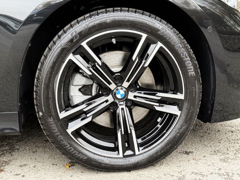 2025 (74) BMW 3 SERIES 330e 22.3 kWh M Sport Saloon  3802618