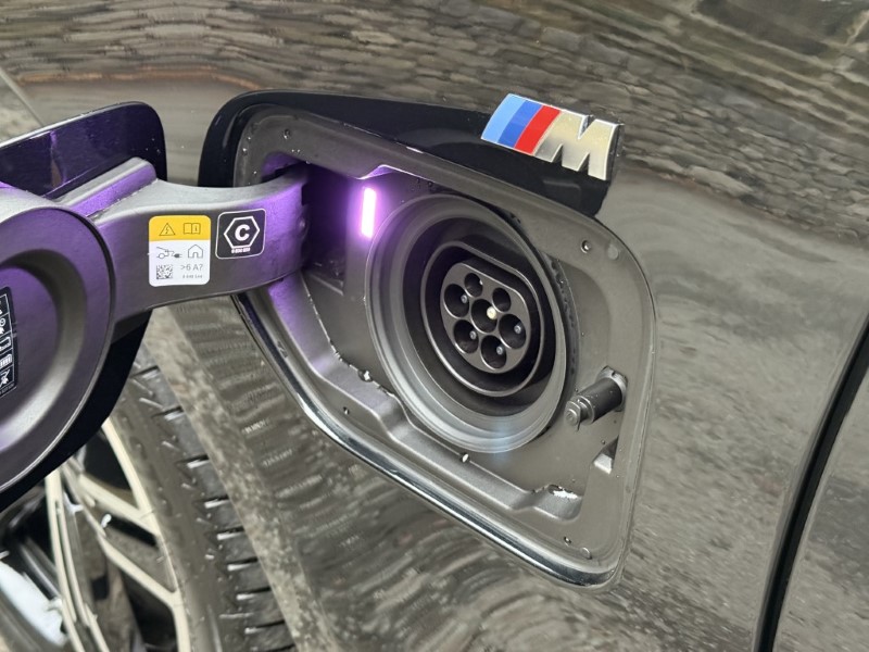 2025 (74) BMW 3 SERIES 330e 22.3 kWh M Sport Saloon  3802609