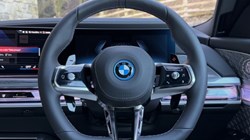 2025 (74) BMW 7 SERIES M760e xDrive 4dr 3813374
