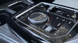 2025 (74) BMW 7 SERIES M760e xDrive 4dr 3813409