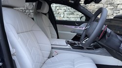 2025 (74) BMW 7 SERIES M760e xDrive 4dr 3813367