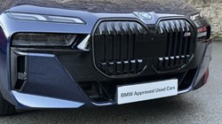 2025 (74) BMW 7 SERIES M760e xDrive 4dr 3813433