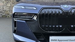 2025 (74) BMW 7 SERIES M760e xDrive 4dr 3813434