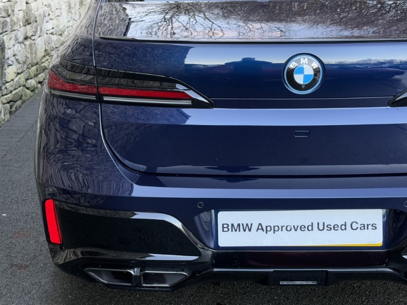 2025 (74) BMW 7 SERIES M760e xDrive 4dr  3813390