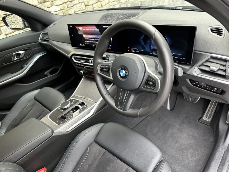2024 (74) BMW 3 SERIES 320i M Sport 4dr Saloon 4901782