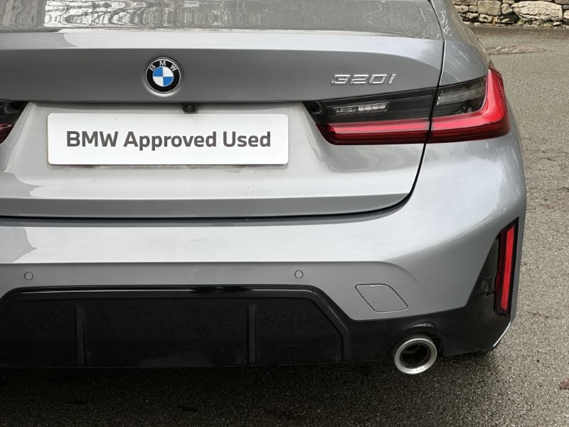 2024 (74) BMW 3 SERIES 320i M Sport 4dr Saloon 4901779