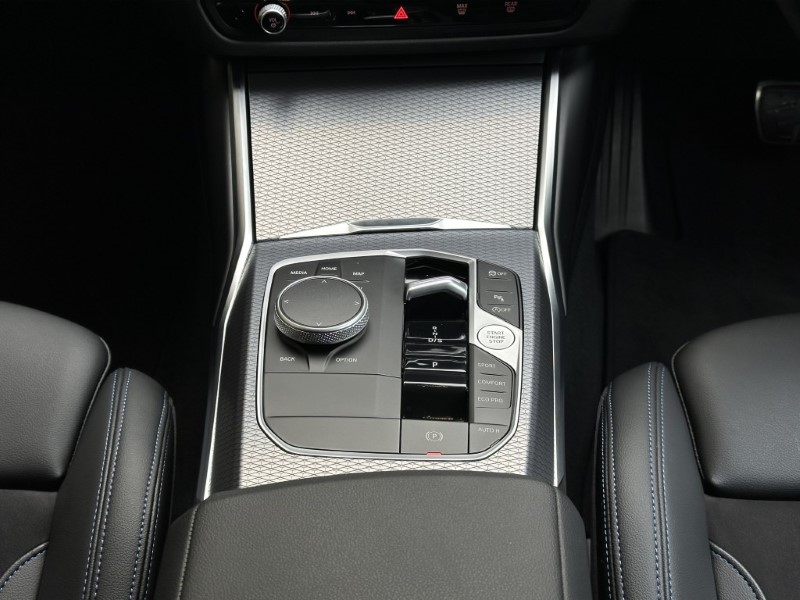 2024 (74) BMW 3 SERIES 320i M Sport 4dr Saloon 4901789