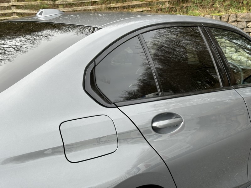 2024 (74) BMW 3 SERIES 320i M Sport 4dr Saloon 4901842