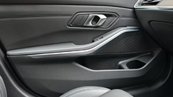 2024 (74) BMW 3 SERIES 320i M Sport 4dr Saloon 4901797