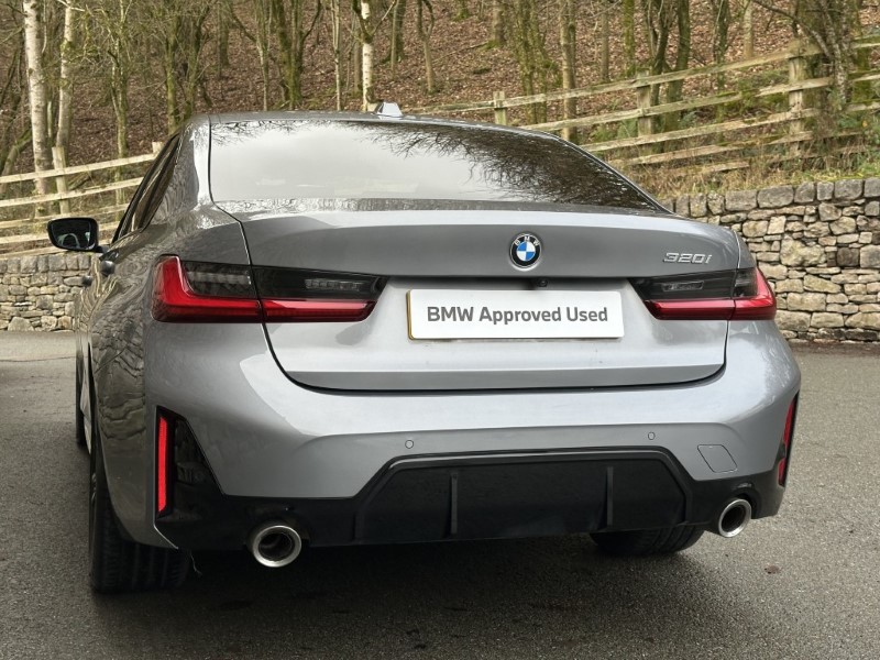2024 (74) BMW 3 SERIES 320i M Sport 4dr Saloon 4901777