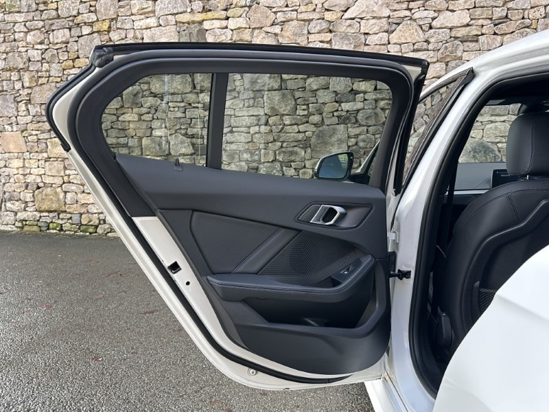 2023 (73) BMW 1 SERIES 118i M Sport 5dr [Live Cockpit Professional] 4899826