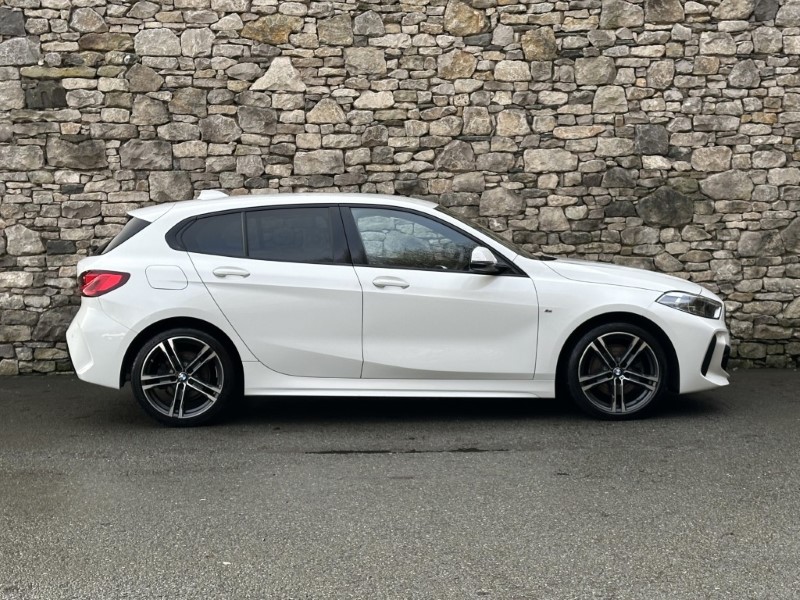 2023 (73) BMW 1 SERIES 118i M Sport 5dr [Live Cockpit Professional] 4899783