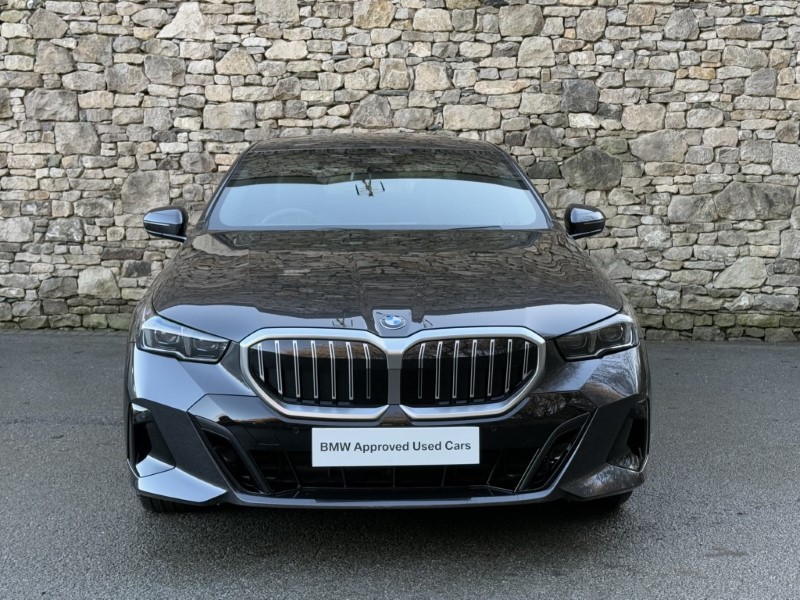 2025 (74) BMW 5 SERIES 520i M Sport 4dr Saloon 3831864