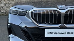 2025 (74) BMW 5 SERIES 520i M Sport 4dr Saloon 3831865